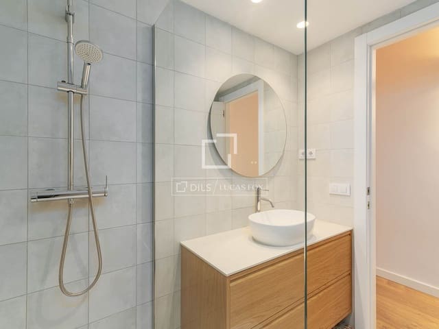 2 soverom Leilighet til salgs i Barcelona by - € 495 000 (Ref: 9778991)