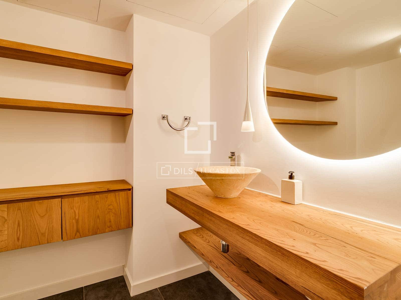 3 soveværelse Lejlighed til leje i Barcelona by med swimmingpool garage - € 4.500 (Ref: 9778992)