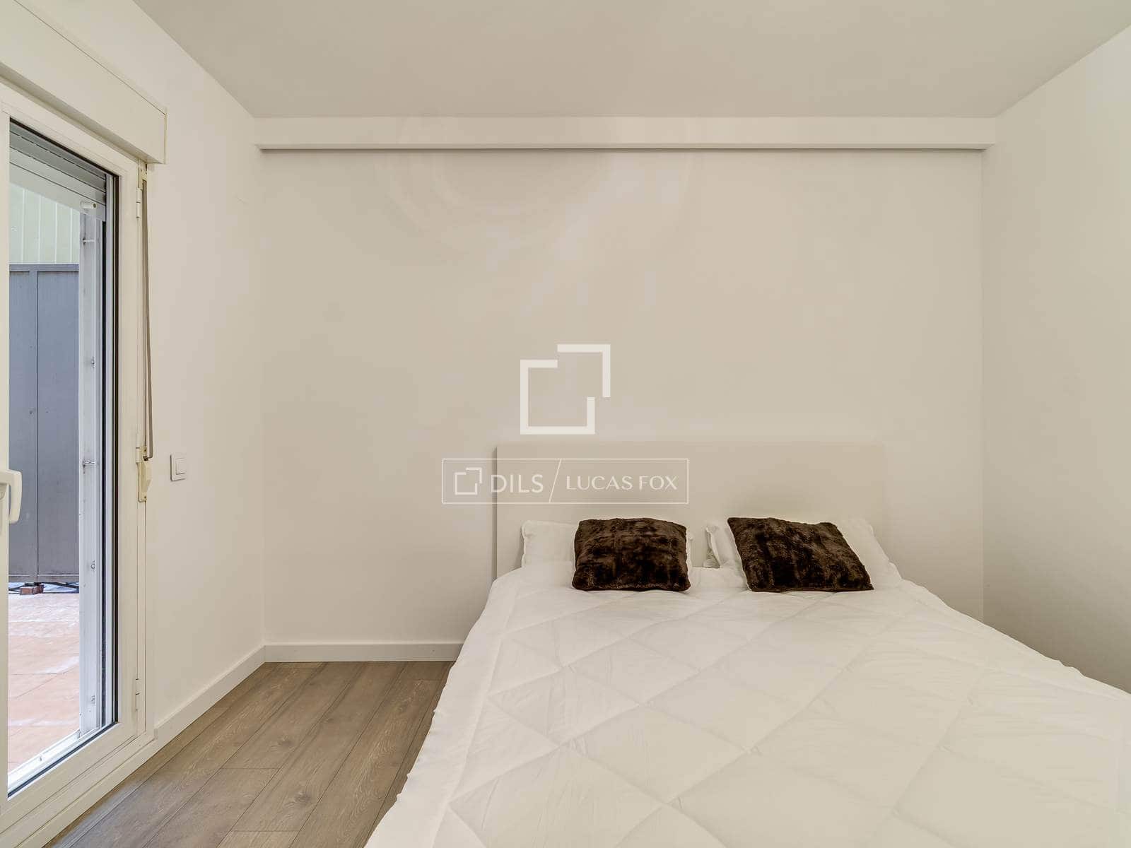 3 soveværelse Lejlighed til leje i Barcelona by med swimmingpool garage - € 4.500 (Ref: 9778992)