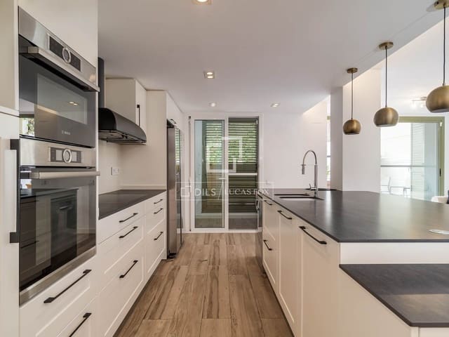 3 soveværelse Lejlighed til leje i Barcelona by med swimmingpool garage - € 4.500 (Ref: 9778992)