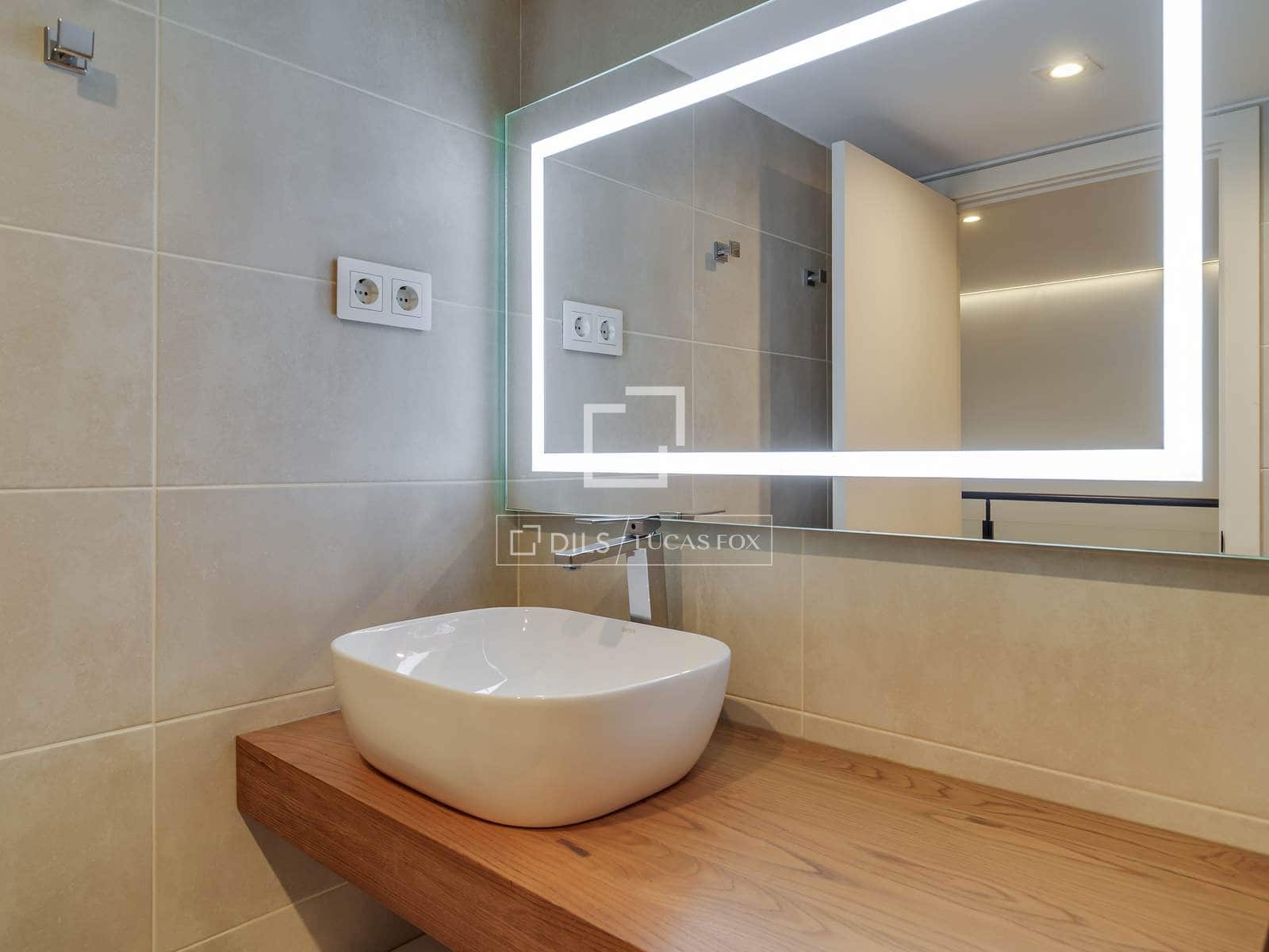 3 soveværelse Lejlighed til leje i Barcelona by med swimmingpool garage - € 4.500 (Ref: 9778992)