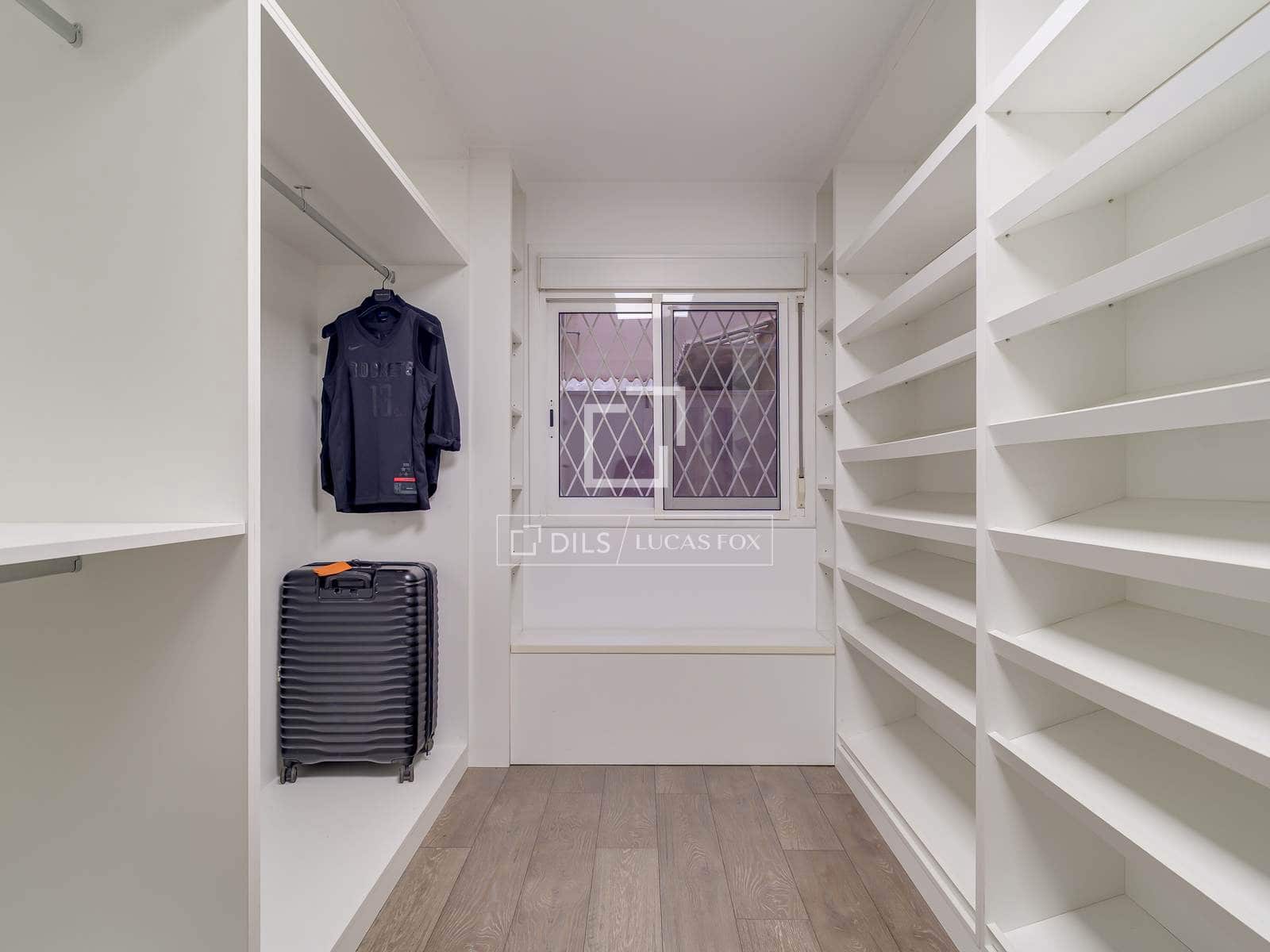 3 soveværelse Lejlighed til leje i Barcelona by med swimmingpool garage - € 4.500 (Ref: 9778992)