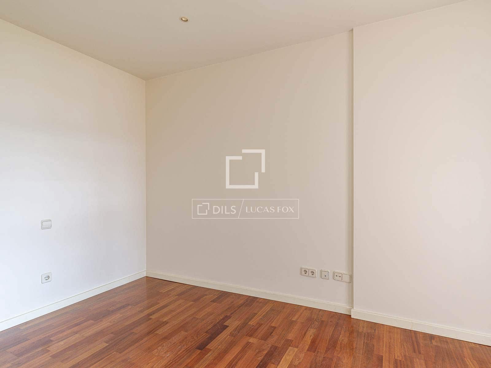 4 Zimmer Apartment zu vermieten in Madrid Stadt mit Pool Garage - 3.500 € (Ref: 9778993)