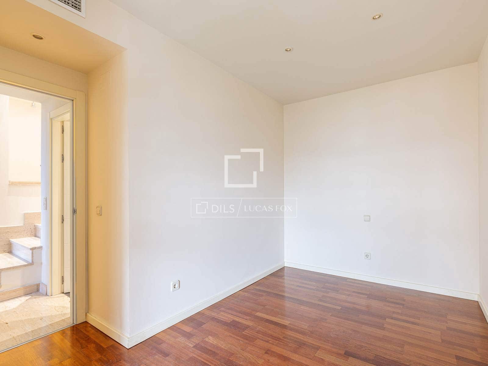 4 Zimmer Apartment zu vermieten in Madrid Stadt mit Pool Garage - 3.500 € (Ref: 9778993)