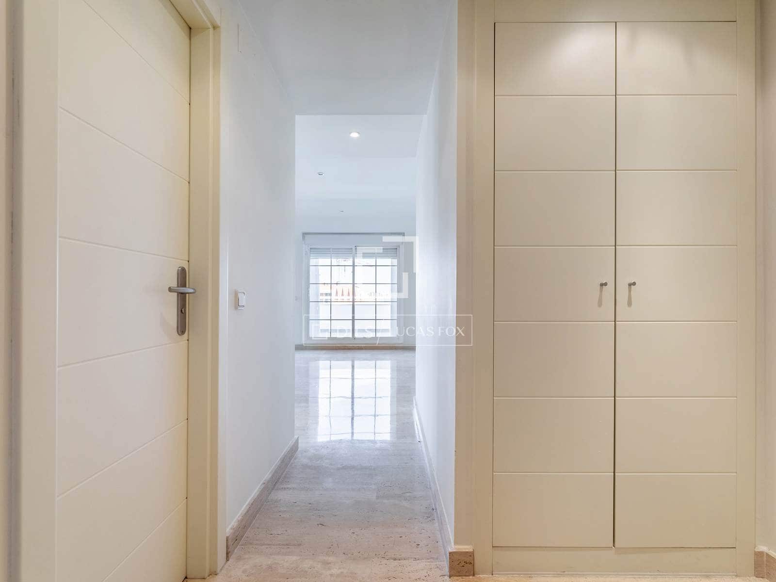 4 bedroom Apartment for rent in Madrid city with pool garage - € 3,500 (Ref: 9778993)