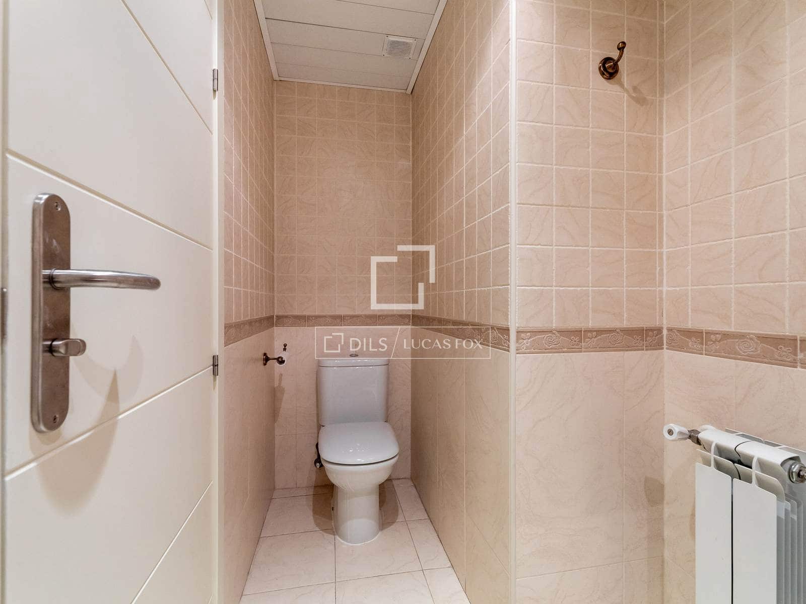 4 bedroom Apartment for rent in Madrid city with pool garage - € 3,500 (Ref: 9778993)