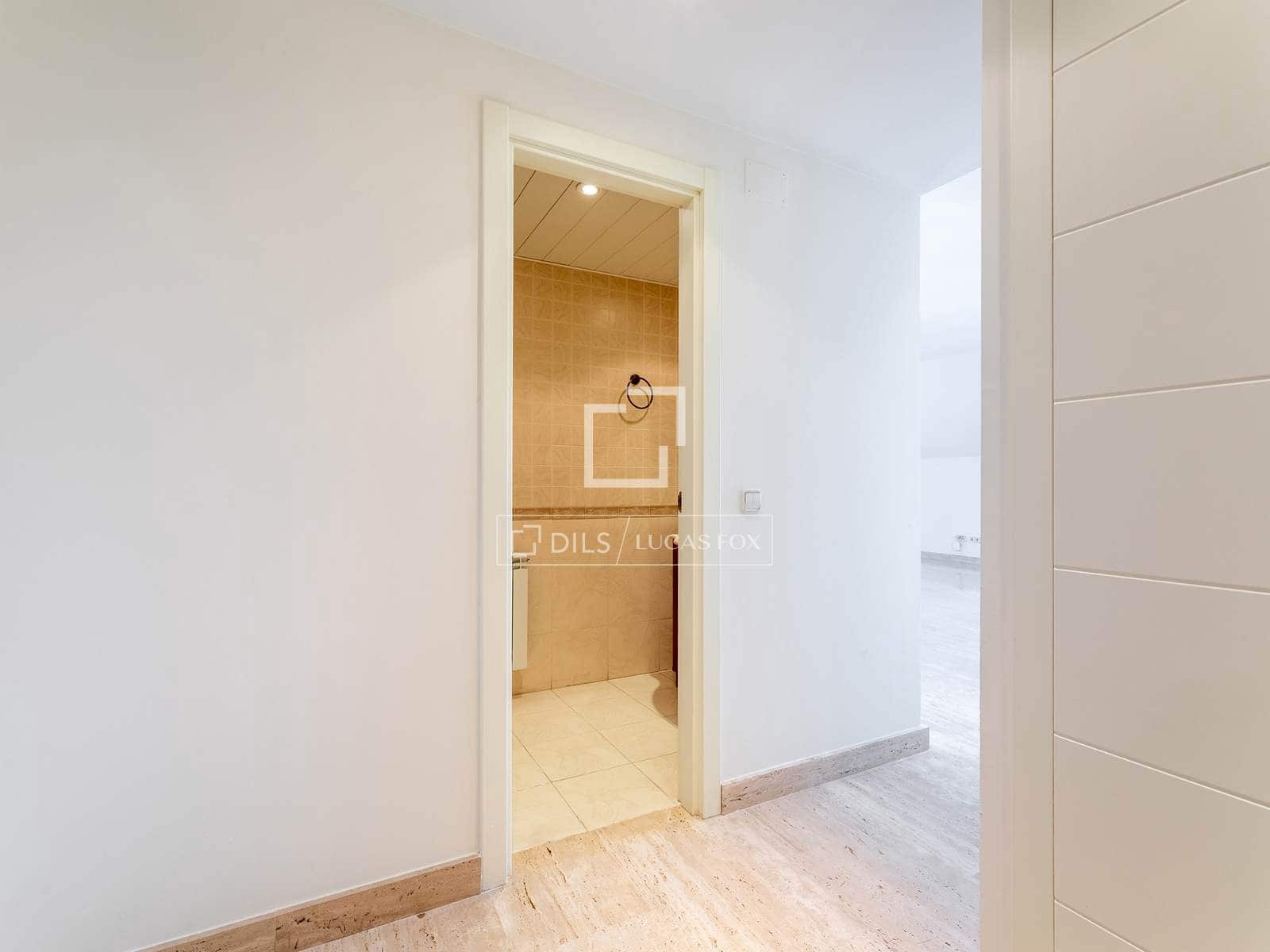 4 bedroom Apartment for rent in Madrid city with pool garage - € 3,500 (Ref: 9778993)