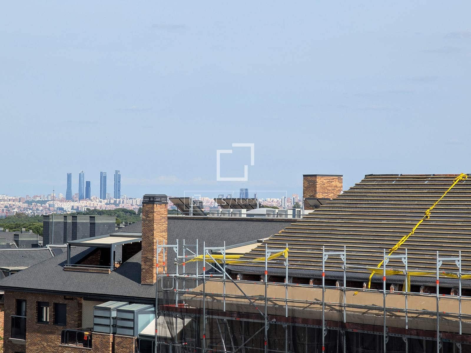 4 bedroom Apartment for rent in Madrid city with pool garage - € 3,500 (Ref: 9778993)