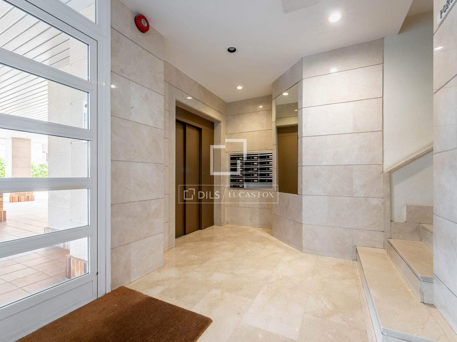 4 bedroom Apartment for rent in Madrid city with pool garage - € 3,500 (Ref: 9778993)