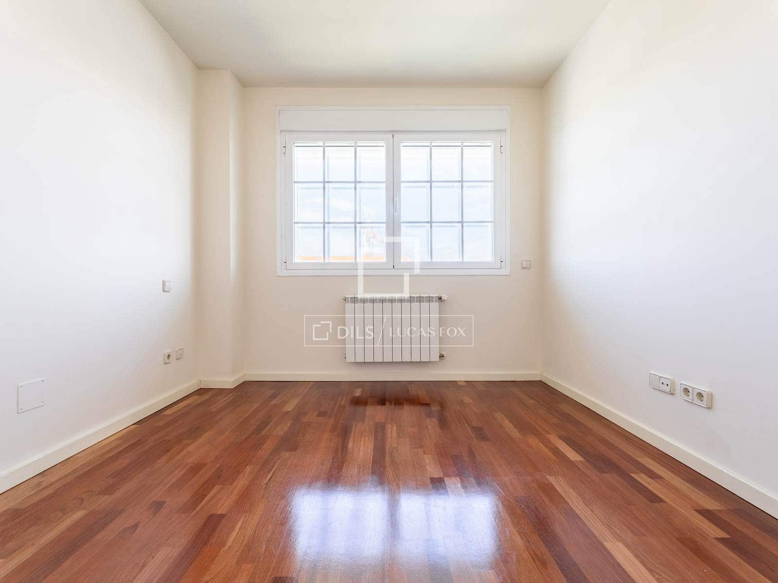 4 bedroom Apartment for rent in Madrid city with pool garage - € 3,500 (Ref: 9778993)