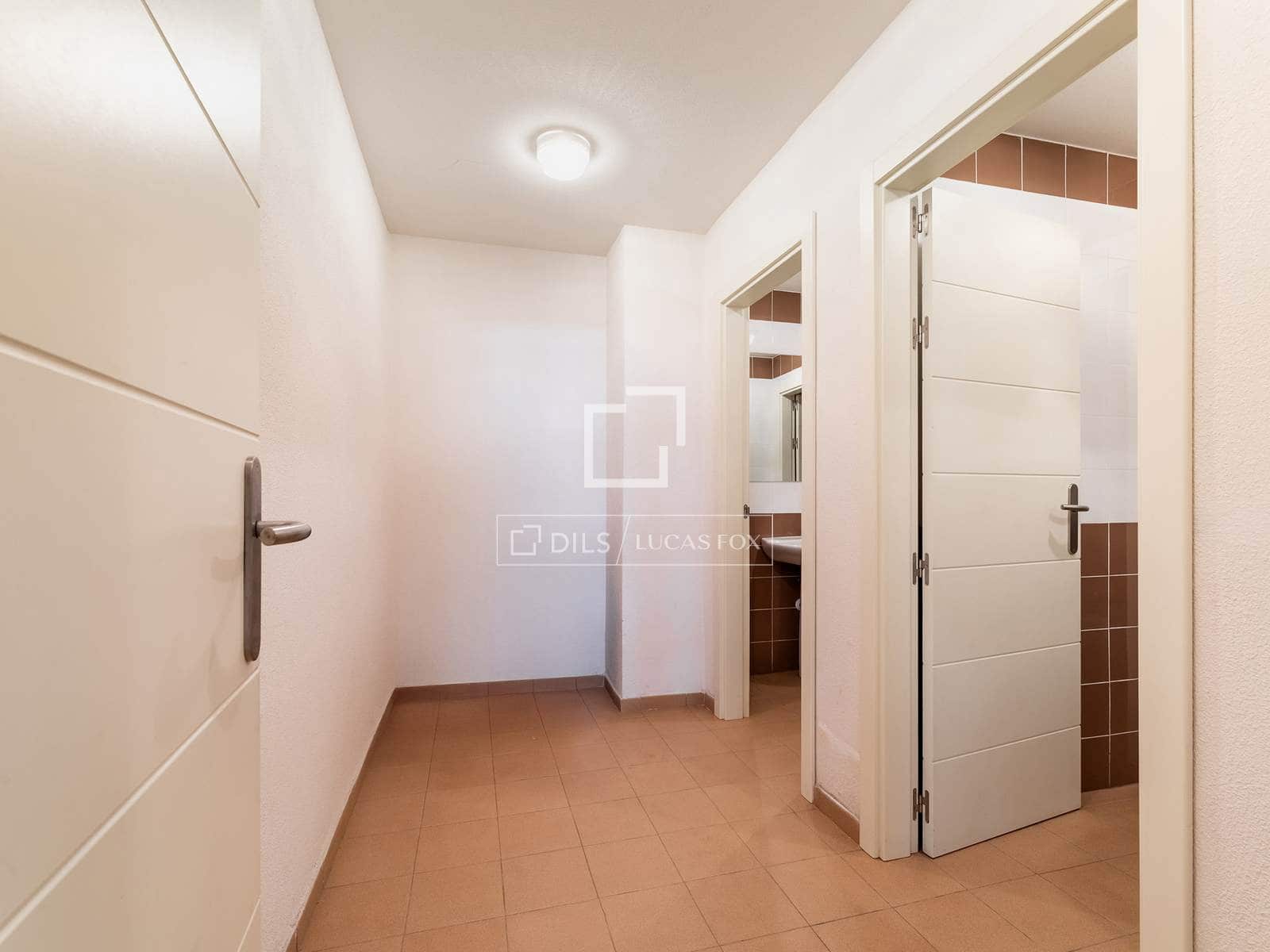 4 bedroom Apartment for rent in Madrid city with pool garage - € 3,500 (Ref: 9778993)