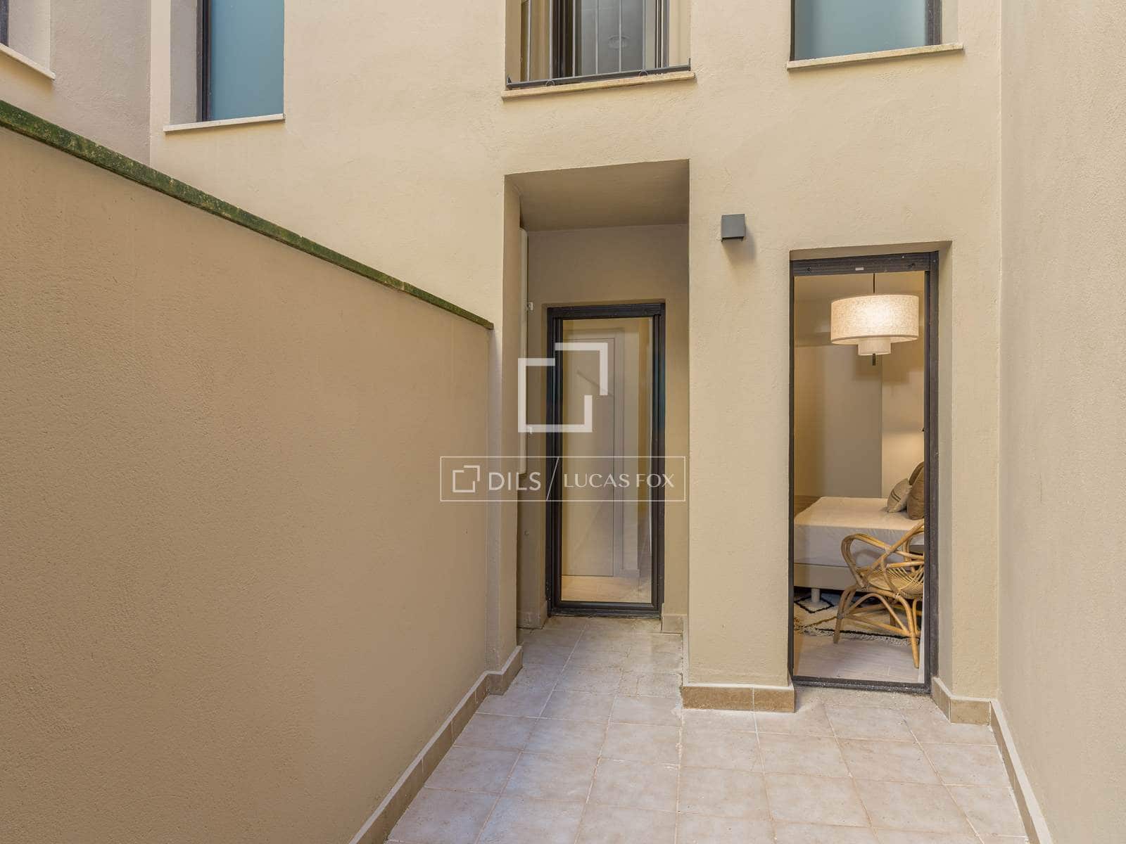 2 slaapkamer Appartement te koop in Gerona stad met garage - € 485.000 (Ref: 9779146)