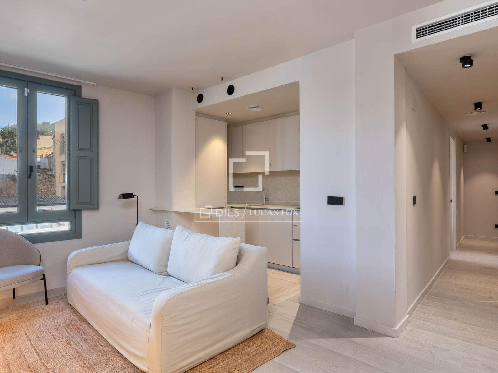 2 slaapkamer Appartement te koop in Gerona stad - € 436.000 (Ref: 9779147)