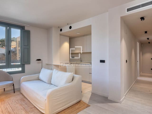 2 slaapkamer Appartement te koop in Gerona stad - € 436.000 (Ref: 9779147)