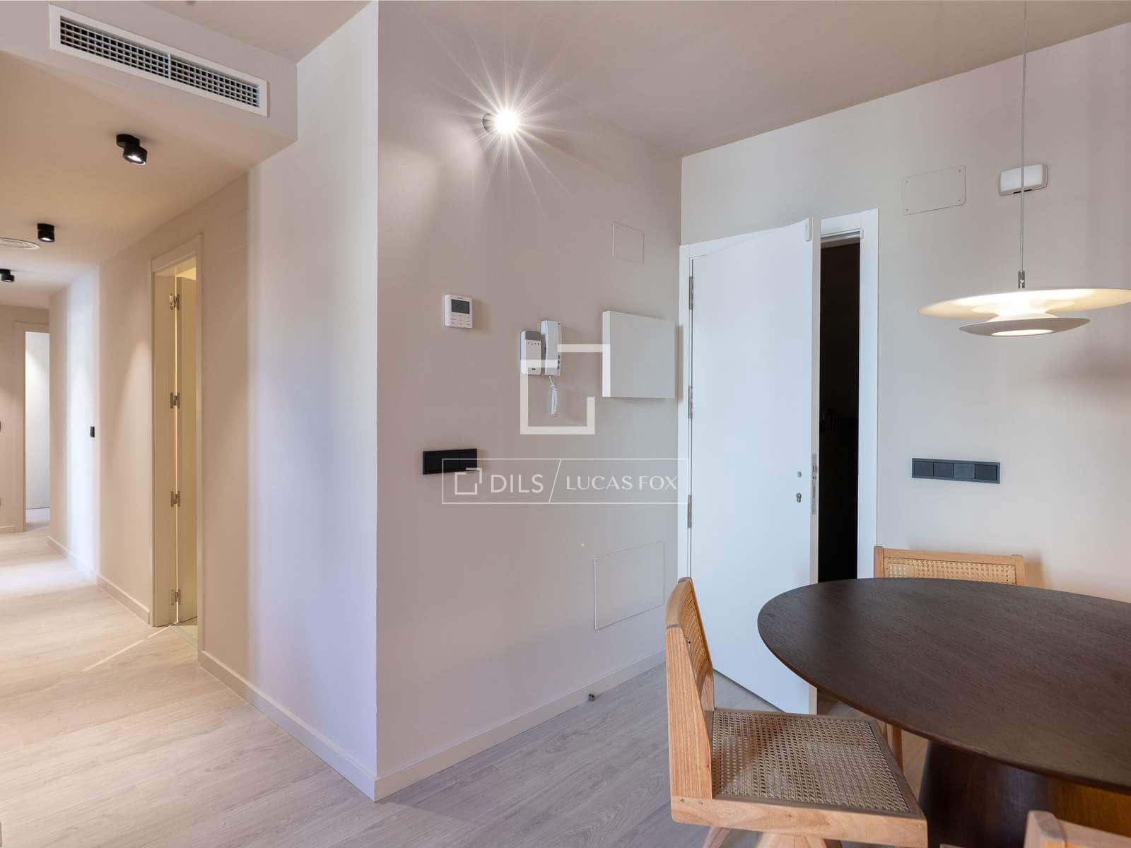 2 slaapkamer Appartement te koop in Gerona stad - € 436.000 (Ref: 9779147)