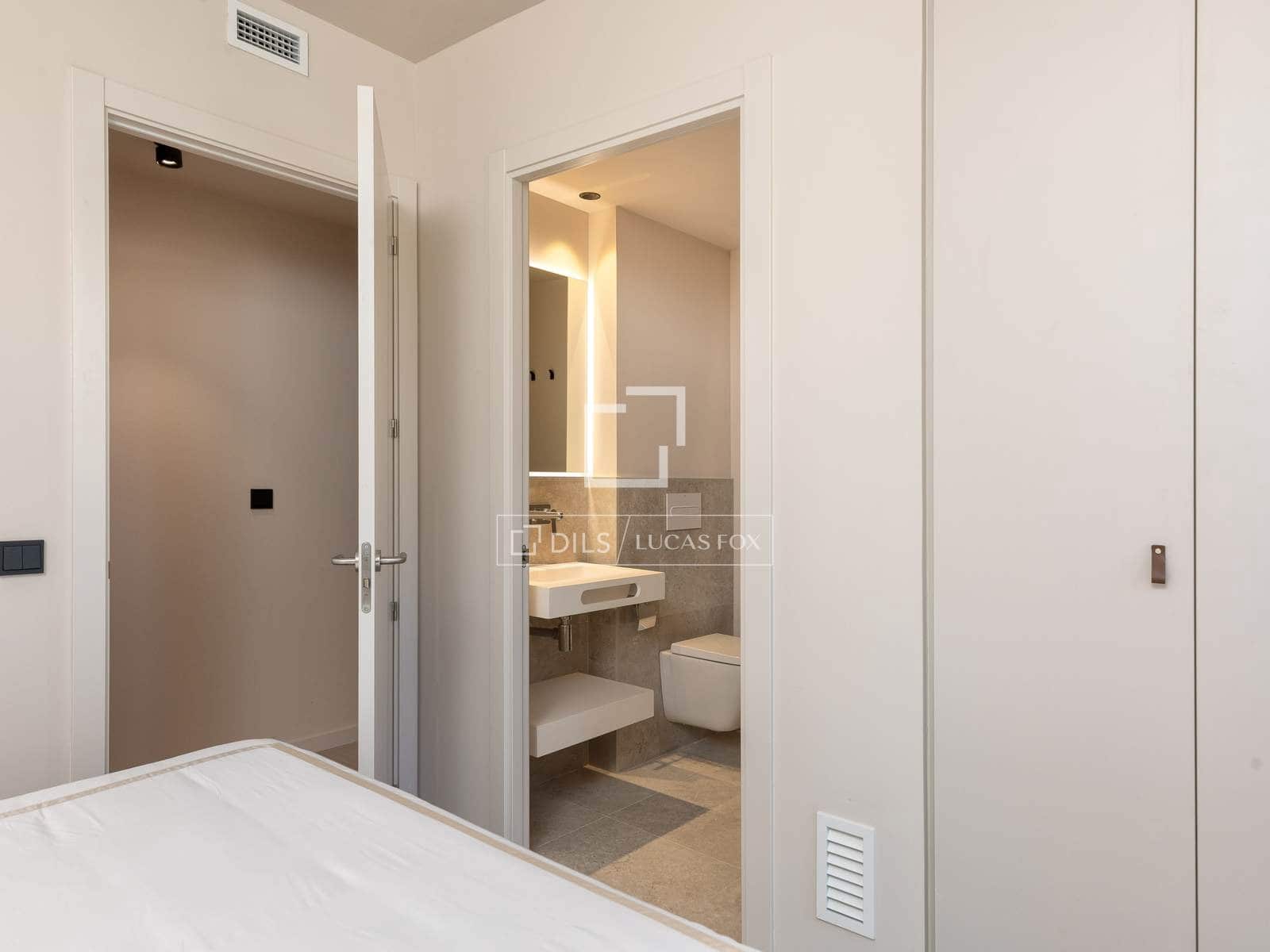 2 slaapkamer Appartement te koop in Gerona stad - € 436.000 (Ref: 9779147)