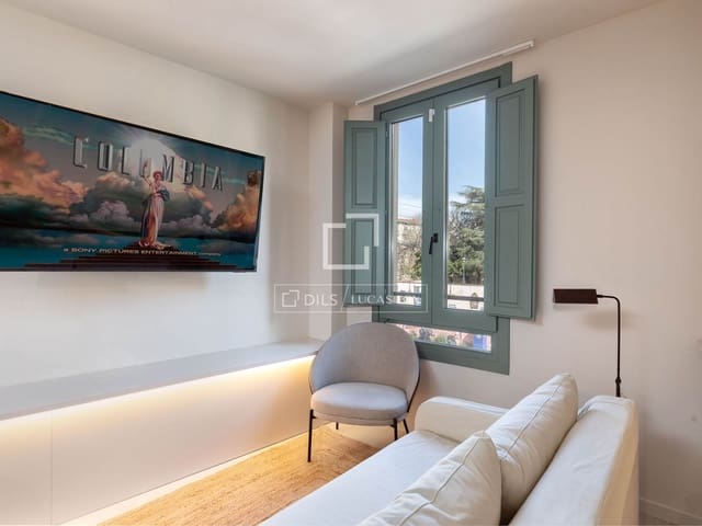 2 slaapkamer Appartement te koop in Gerona stad - € 436.000 (Ref: 9779147)