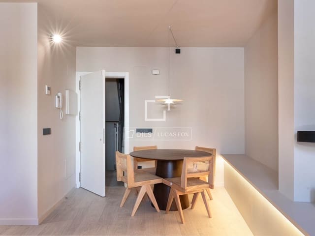 2 slaapkamer Appartement te koop in Gerona stad - € 436.000 (Ref: 9779147)