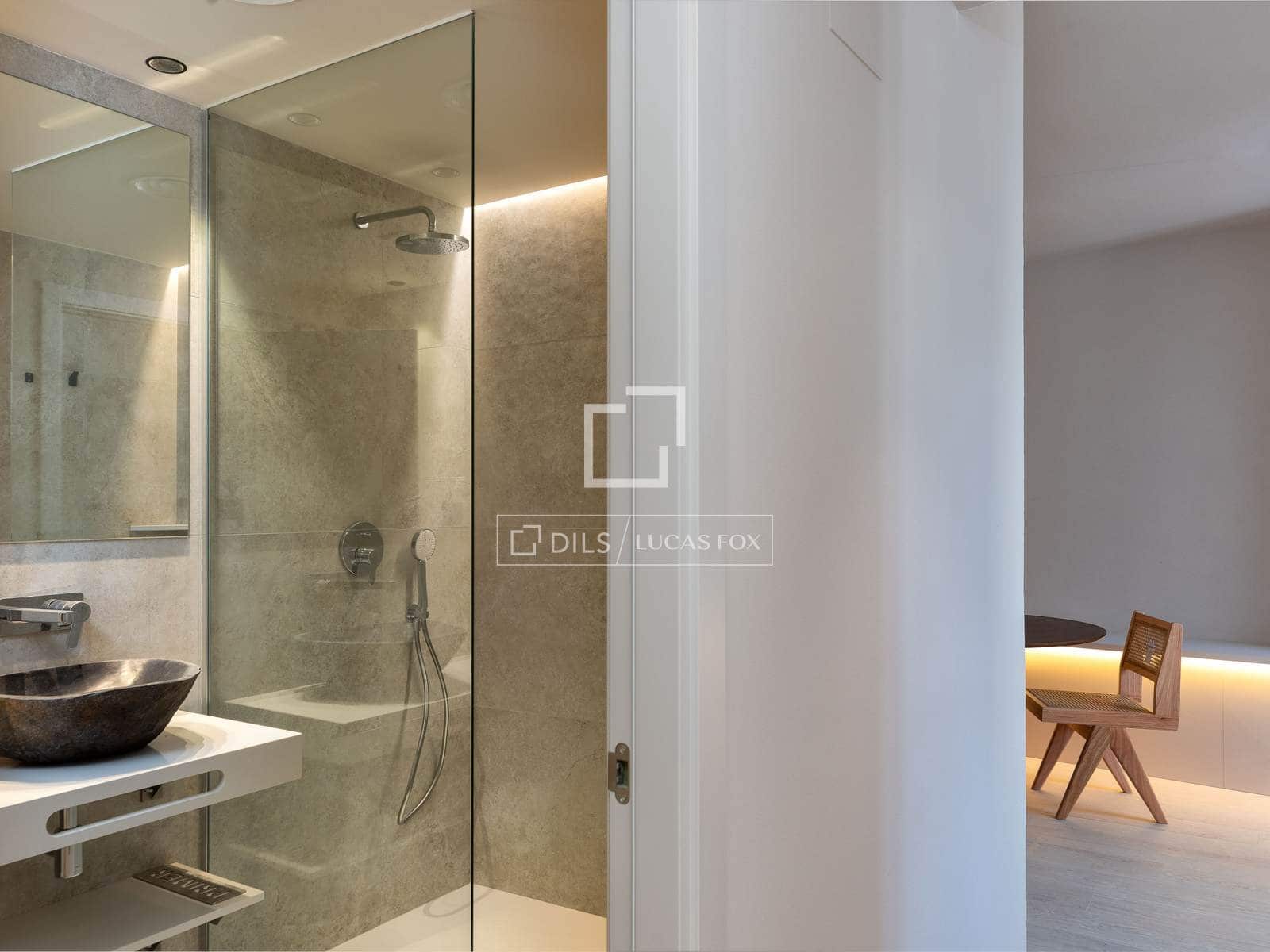 2 slaapkamer Appartement te koop in Gerona stad - € 436.000 (Ref: 9779147)