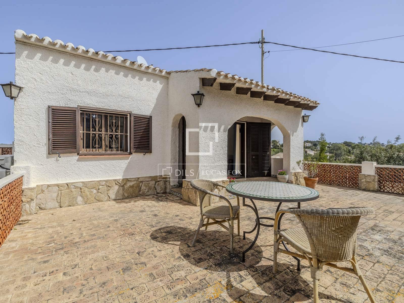 Chalet de 4 habitaciones en Javea / Xàbia en venta con piscina garaje - 860.000 € (Ref: 9779149)