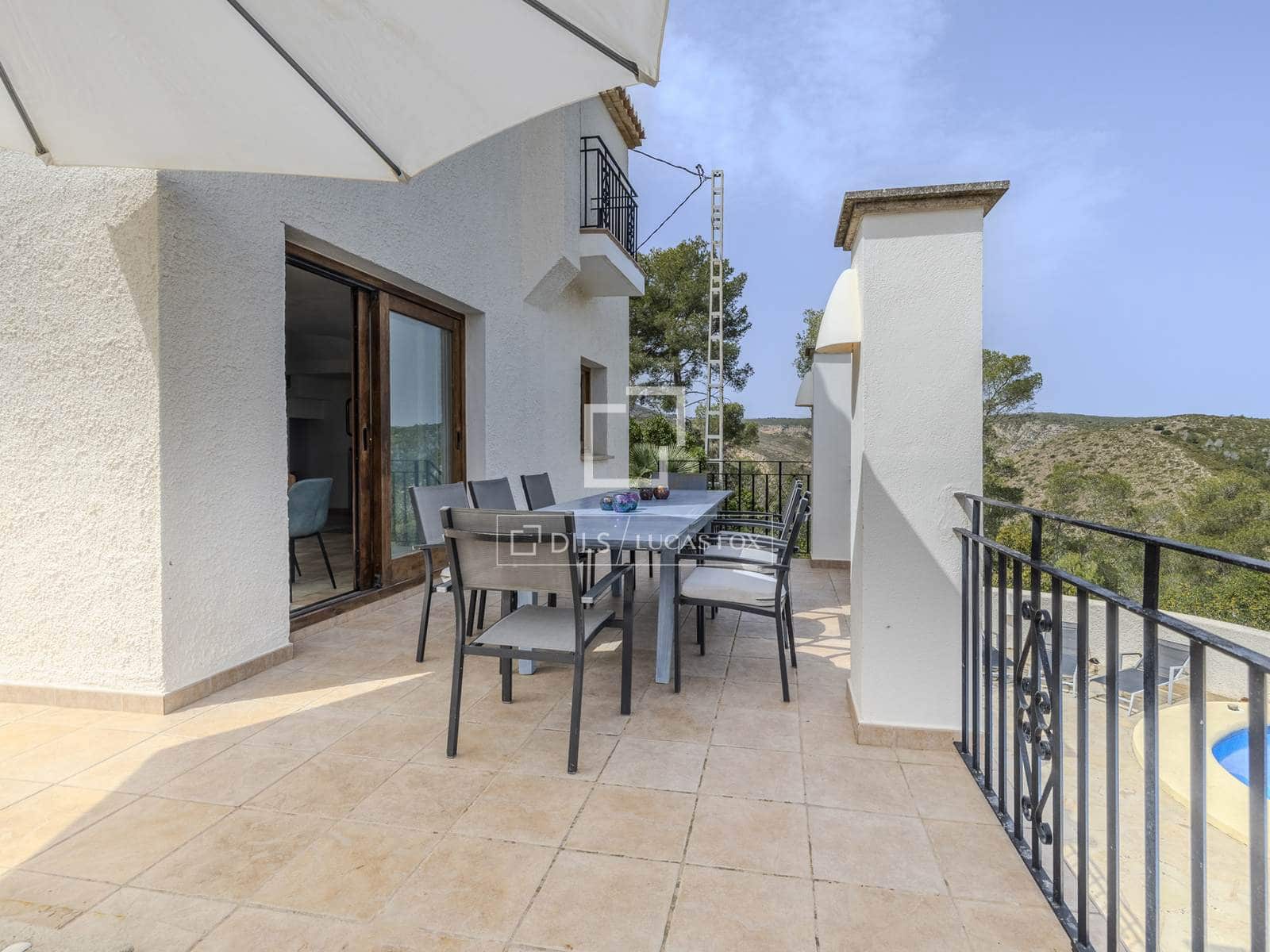 Chalet de 4 habitaciones en Javea / Xàbia en venta con piscina garaje - 860.000 € (Ref: 9779149)