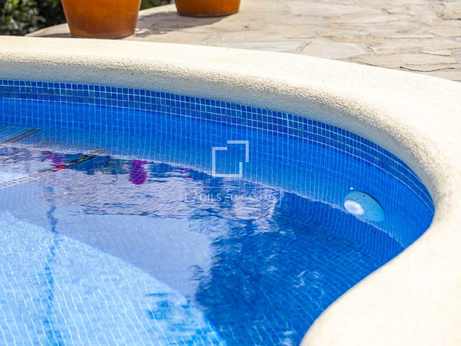 Chalet de 4 habitaciones en Javea / Xàbia en venta con piscina garaje - 860.000 € (Ref: 9779149)