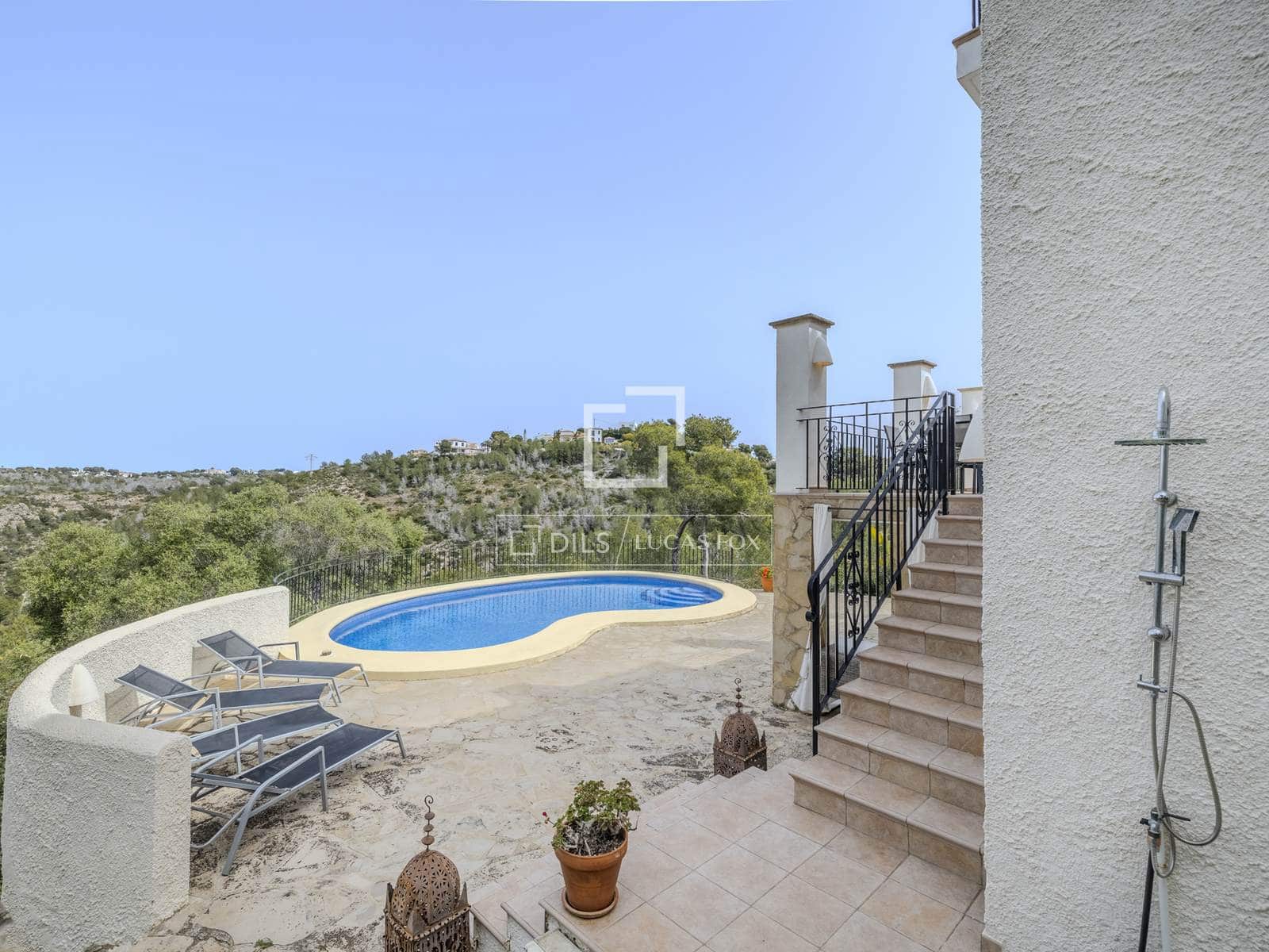 Chalet de 4 habitaciones en Javea / Xàbia en venta con piscina garaje - 860.000 € (Ref: 9779149)