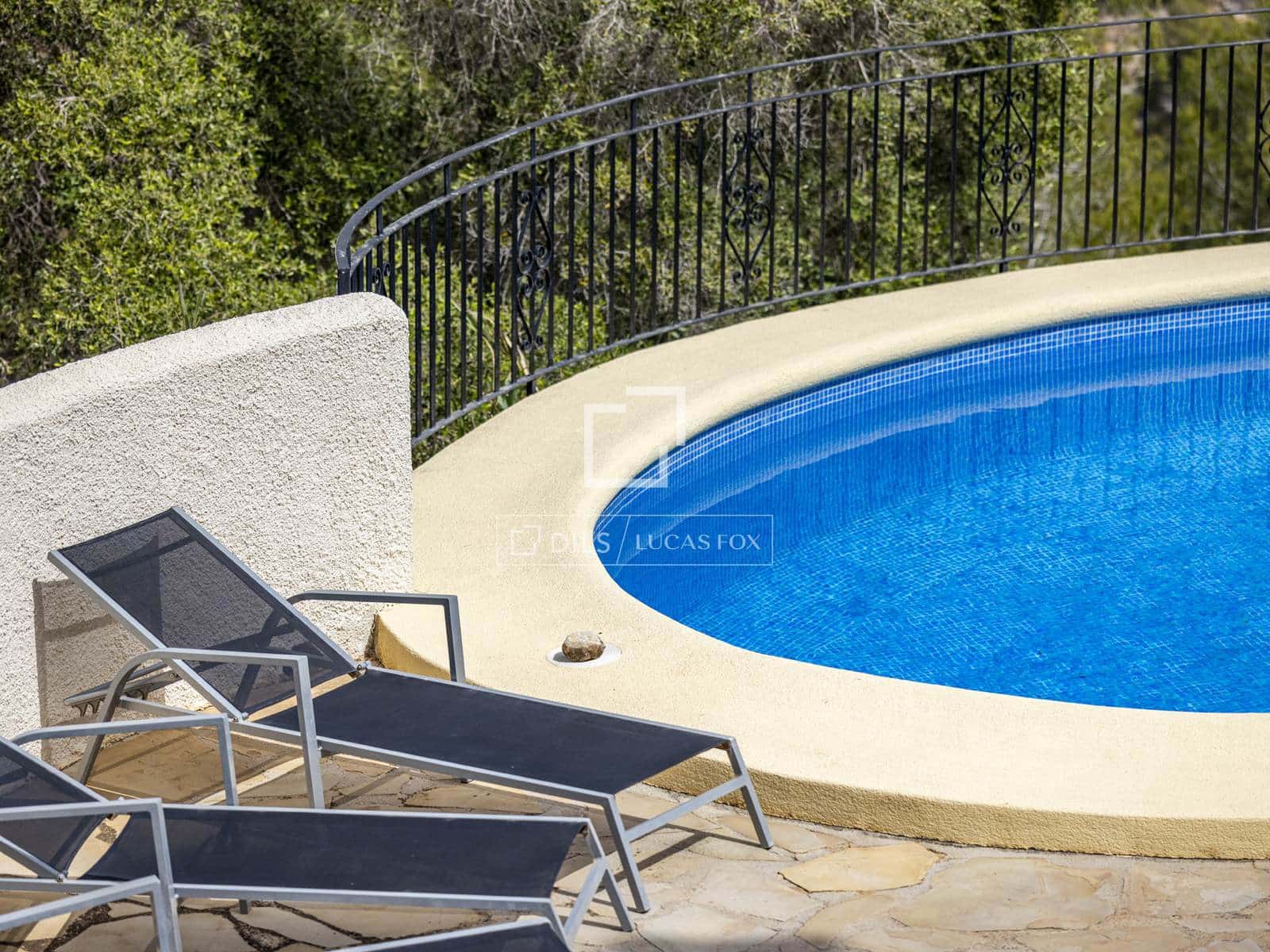 Chalet de 4 habitaciones en Javea / Xàbia en venta con piscina garaje - 860.000 € (Ref: 9779149)