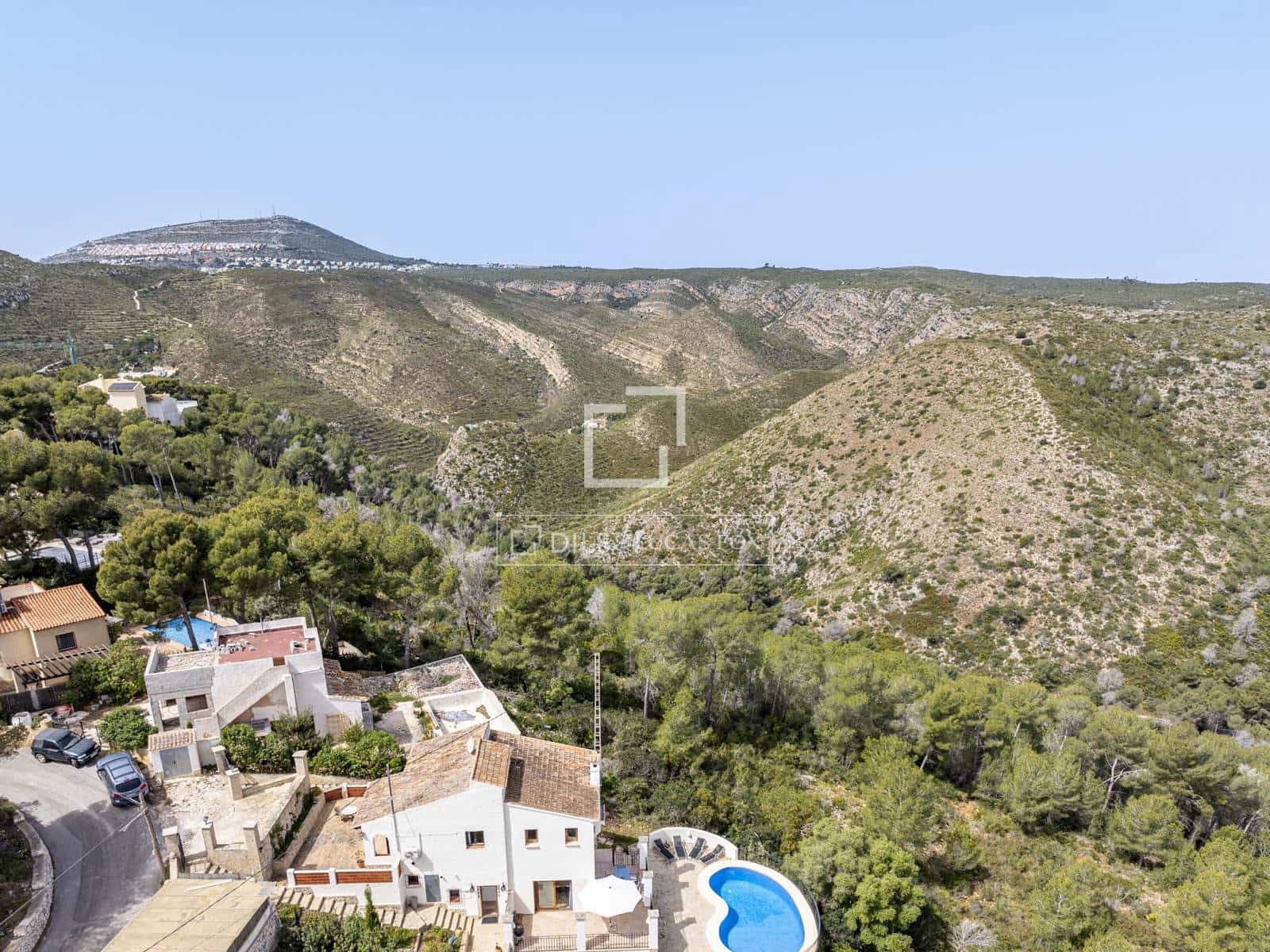 Chalet de 4 habitaciones en Javea / Xàbia en venta con piscina garaje - 860.000 € (Ref: 9779149)