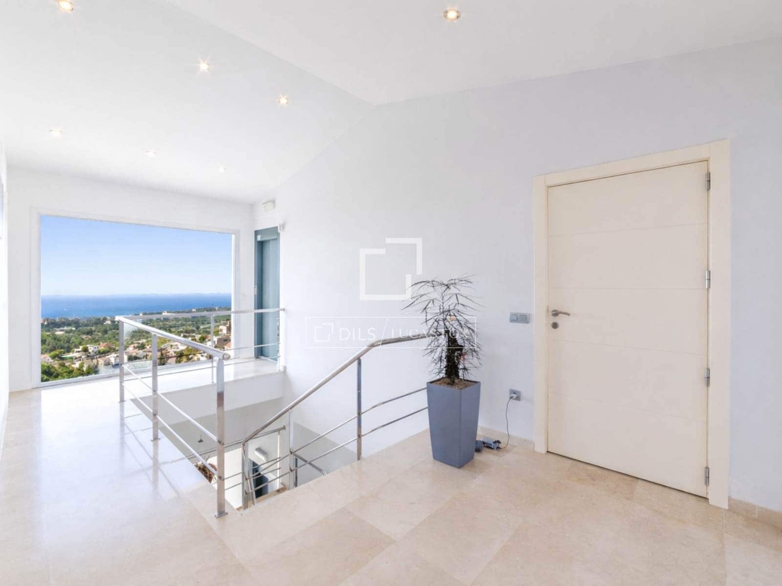 5 sovrum Villa till salu i Sitges med pool garage - 1 690 000 € (Ref: 9779151)