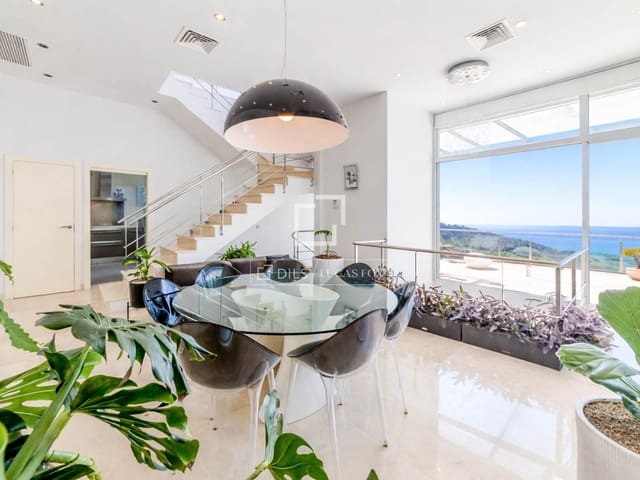 5 soverom Villa til salgs i Sitges med svømmebasseng garasje - € 1 690 000 (Ref: 9779151)