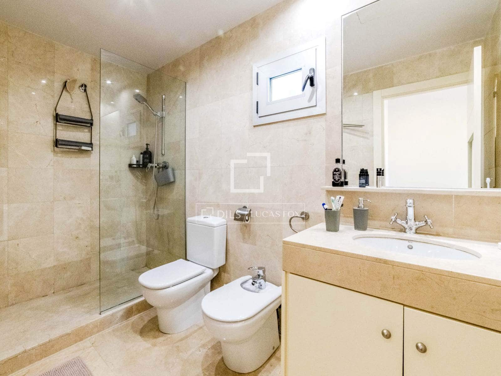 5 sovrum Villa till salu i Sitges med pool garage - 1 690 000 € (Ref: 9779151)