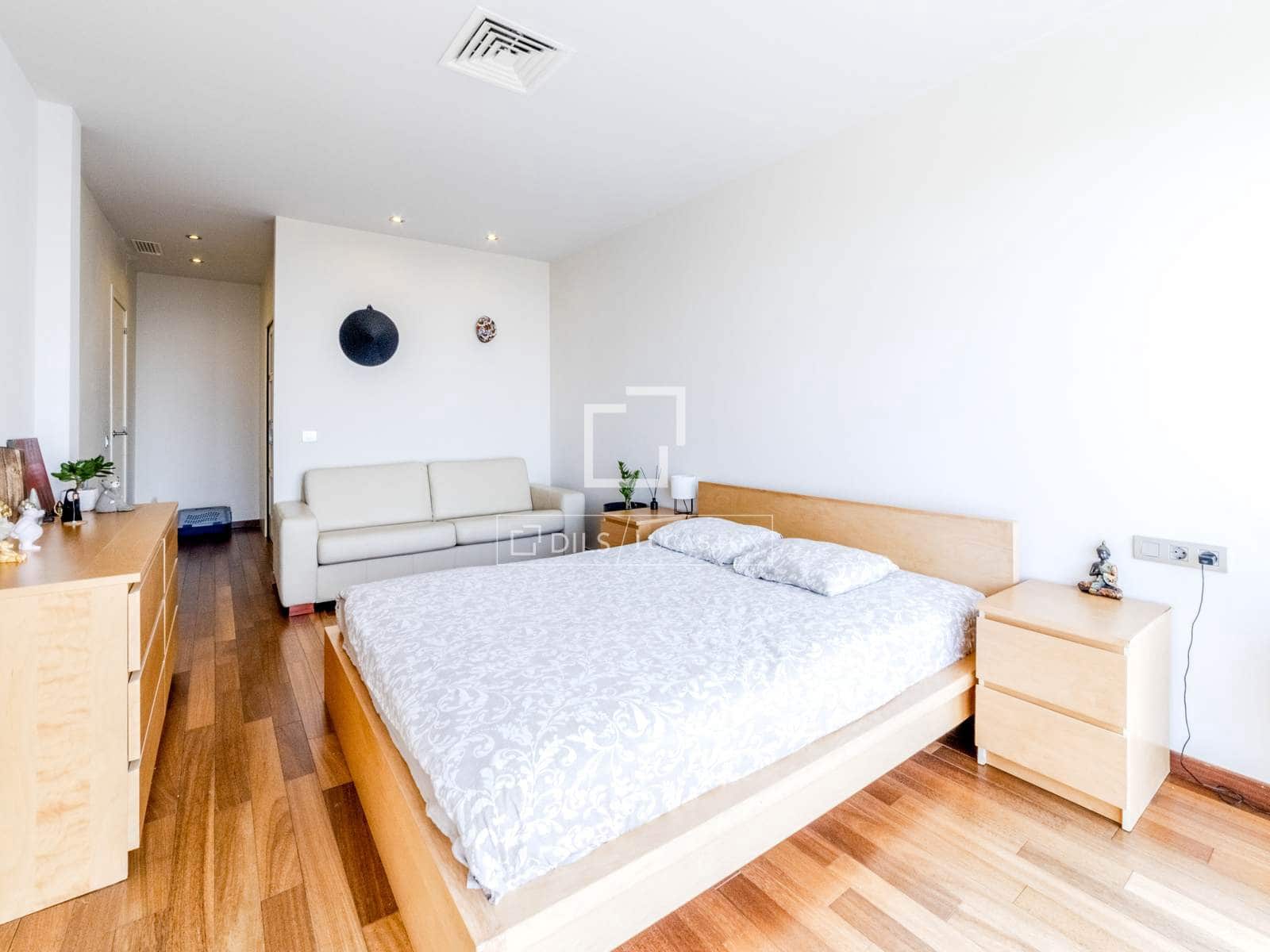 5 sovrum Villa till salu i Sitges med pool garage - 1 690 000 € (Ref: 9779151)