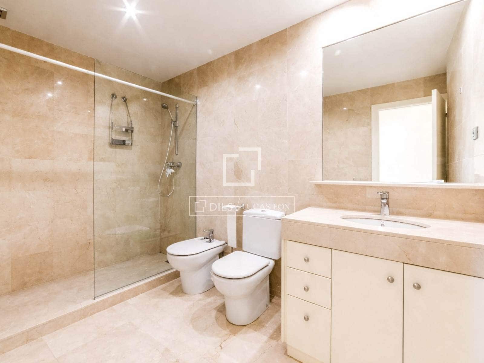 5 sovrum Villa till salu i Sitges med pool garage - 1 690 000 € (Ref: 9779151)