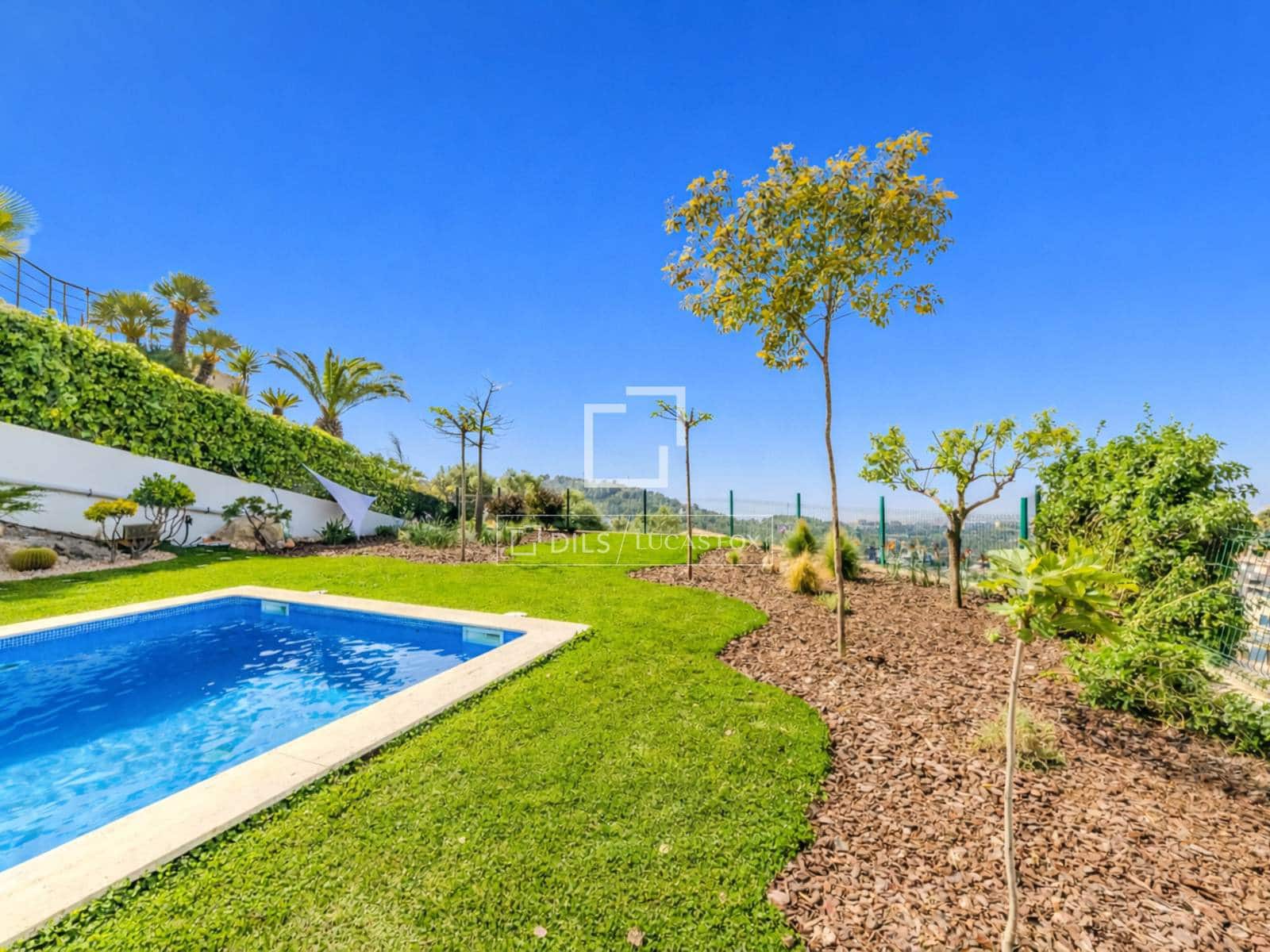 5 sovrum Villa till salu i Sitges med pool garage - 1 690 000 € (Ref: 9779151)