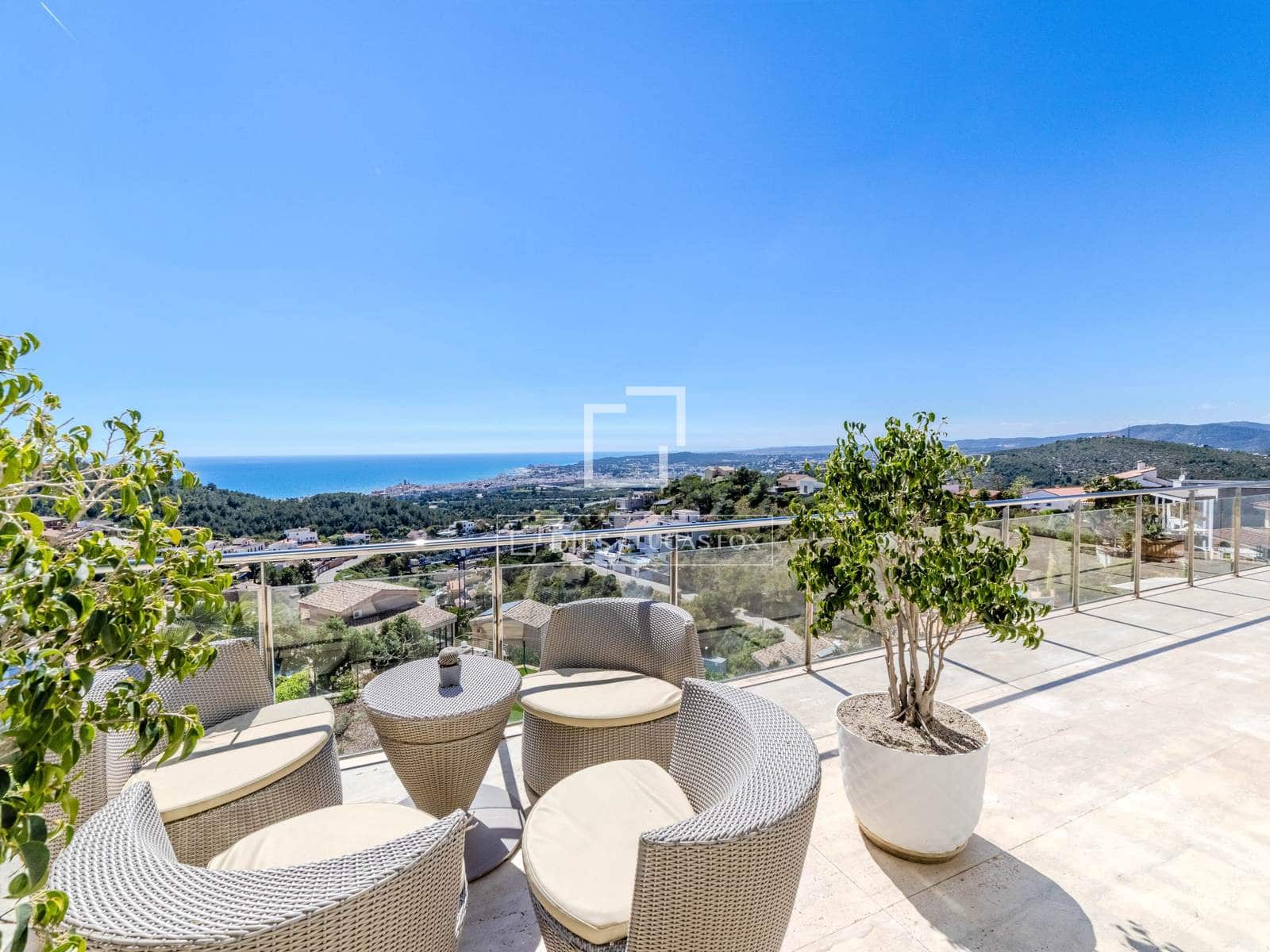 5 sovrum Villa till salu i Sitges med pool garage - 1 690 000 € (Ref: 9779151)