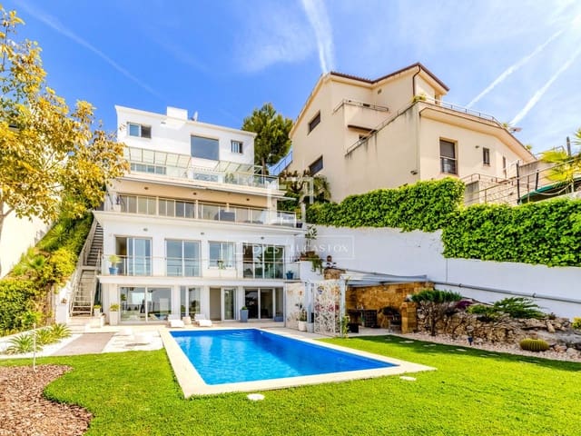 5 soverom Villa til salgs i Sitges med svømmebasseng garasje - € 1 690 000 (Ref: 9779151)