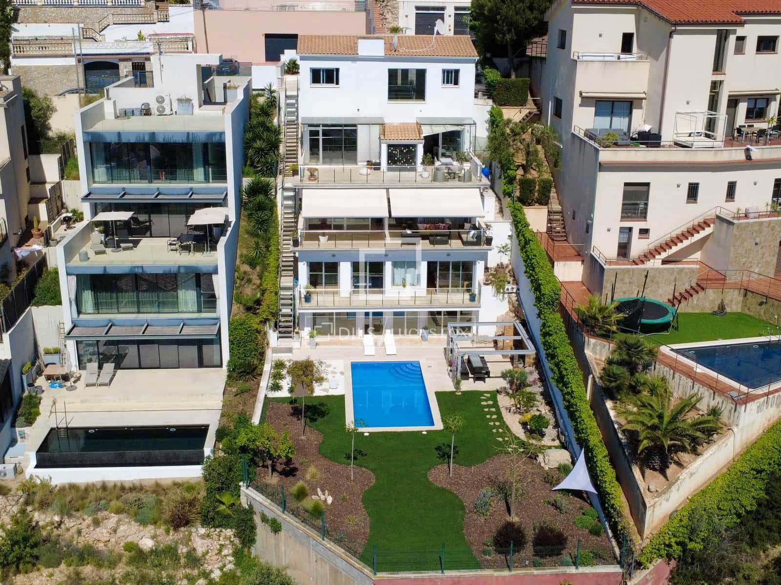 5 sovrum Villa till salu i Sitges med pool garage - 1 690 000 € (Ref: 9779151)