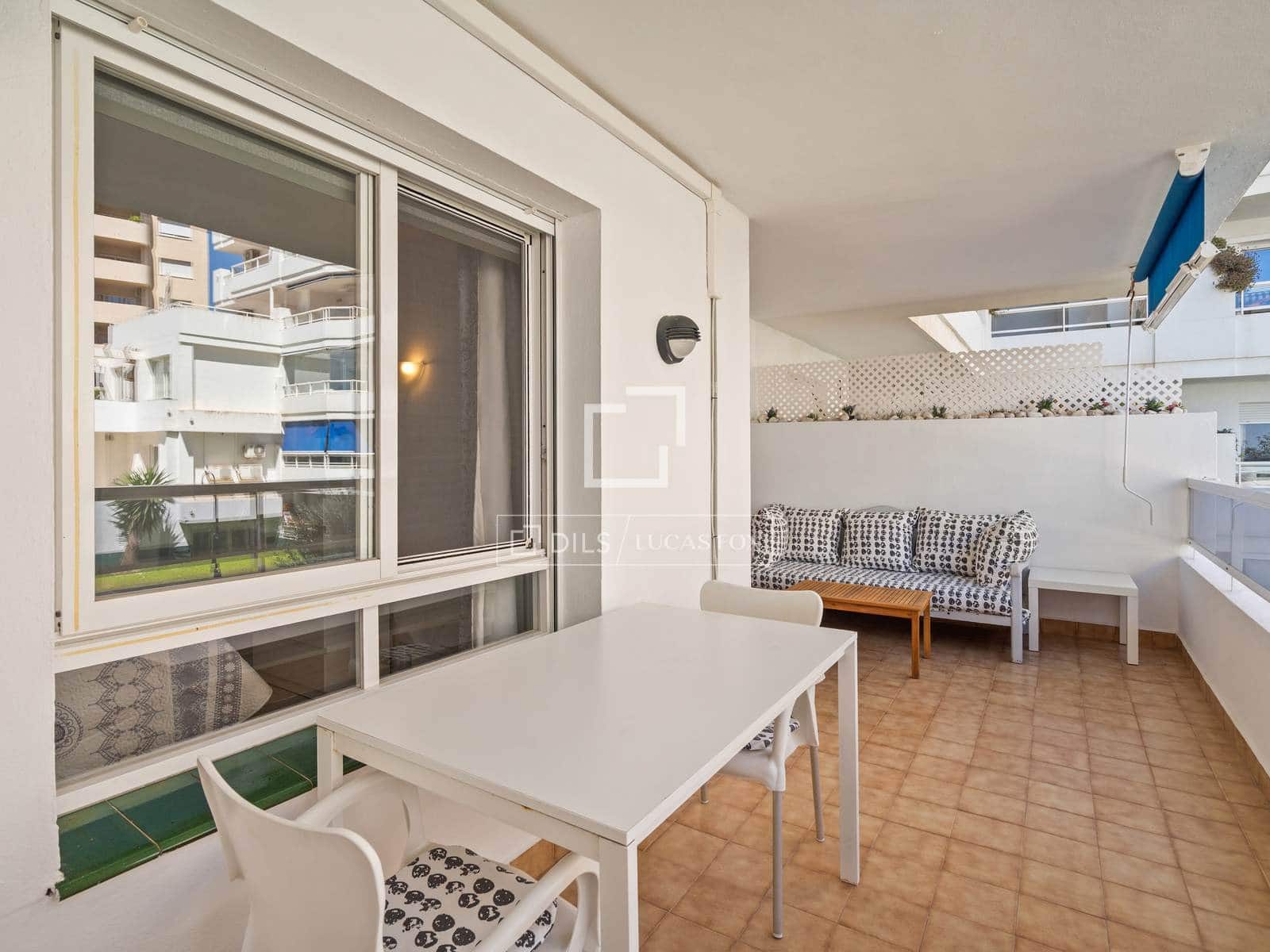 1 Zimmer Apartment zu verkaufen in Estepona mit Pool Garage - 325.000 € (Ref: 9779152)