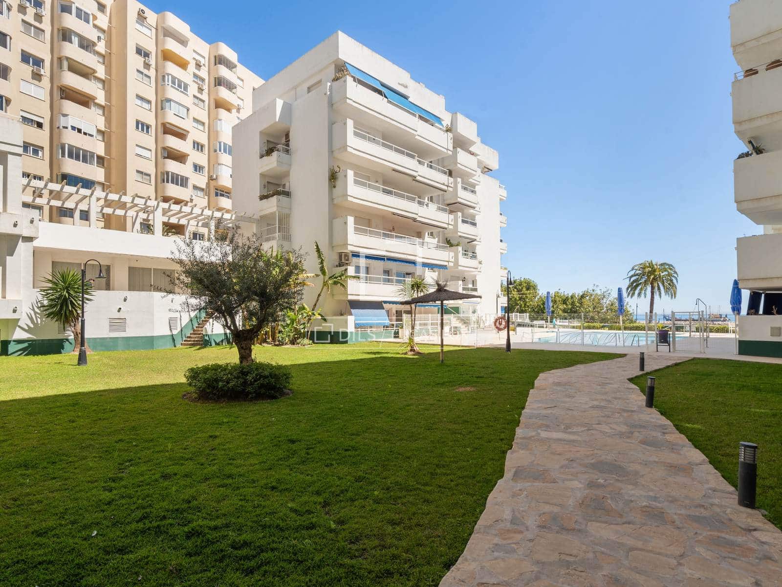 1 Zimmer Apartment zu verkaufen in Estepona mit Pool Garage - 325.000 € (Ref: 9779152)