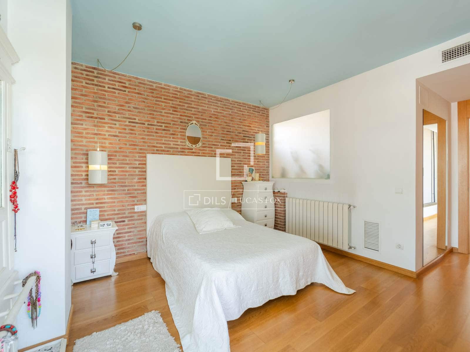 6 quarto Moradia para venda em Betera com piscina garagem - 1 490 000 € (Ref: 9779154)