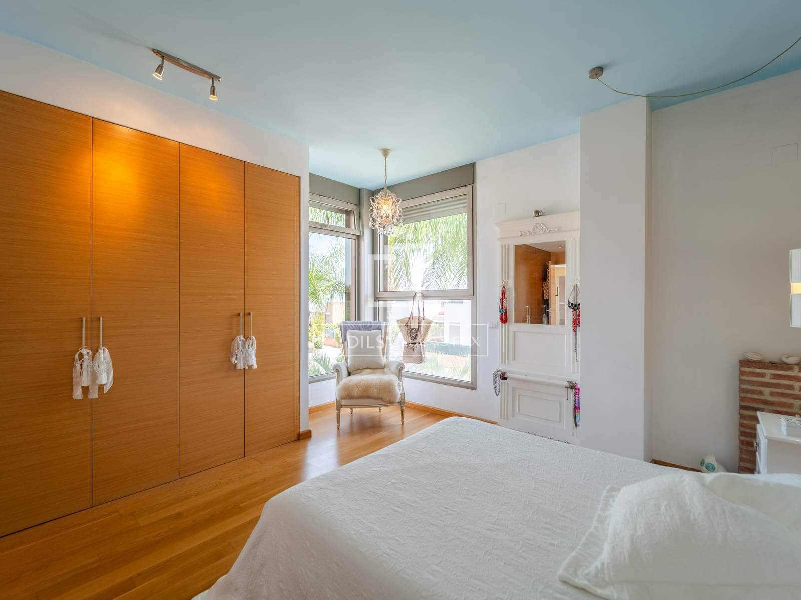6 quarto Moradia para venda em Betera com piscina garagem - 1 490 000 € (Ref: 9779154)