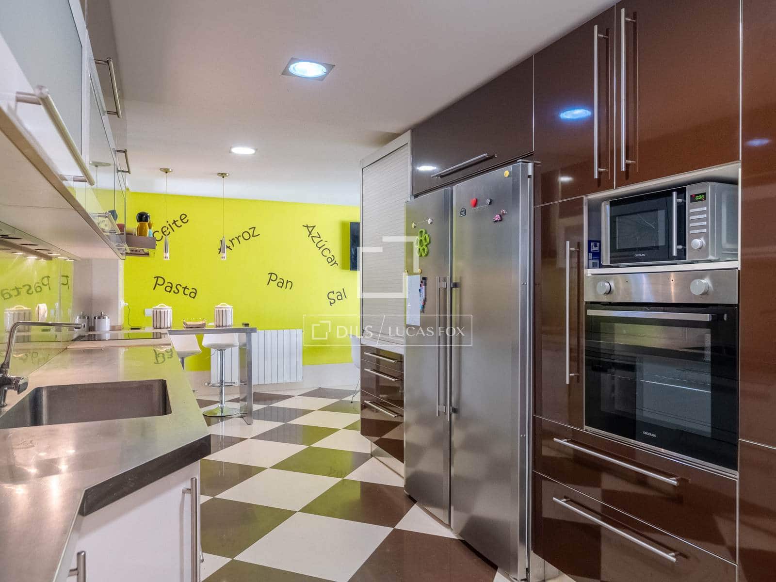 6 quarto Moradia para venda em Betera com piscina garagem - 1 490 000 € (Ref: 9779154)