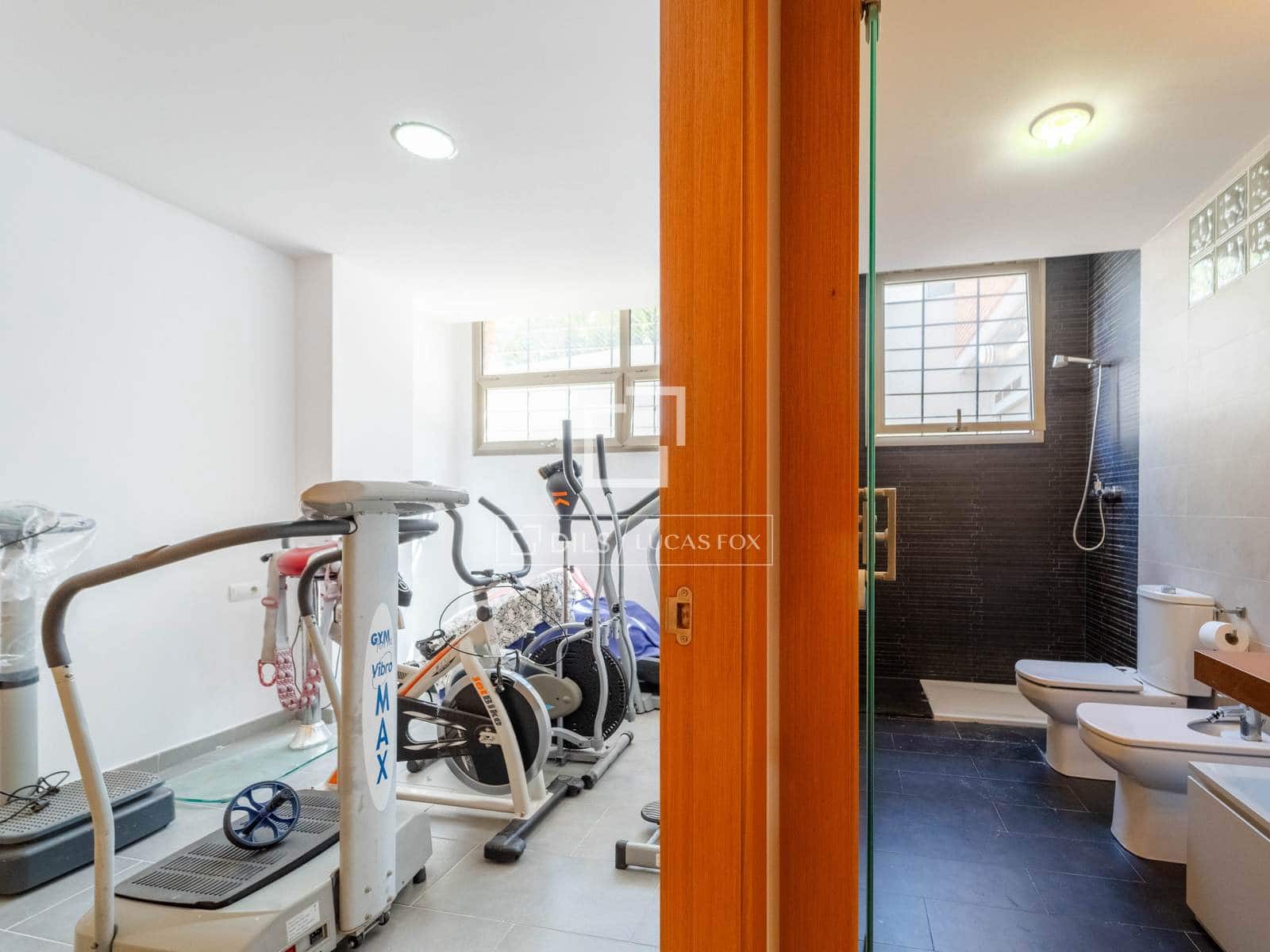6 quarto Moradia para venda em Betera com piscina garagem - 1 490 000 € (Ref: 9779154)