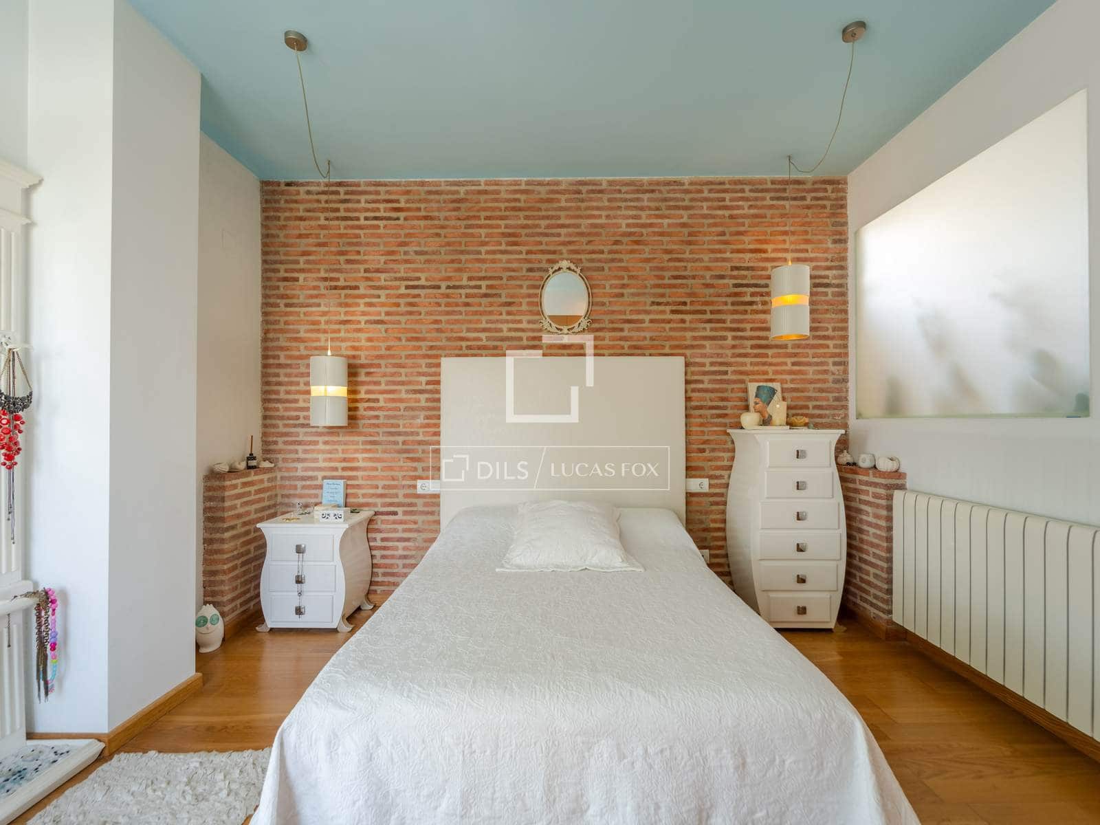 6 quarto Moradia para venda em Betera com piscina garagem - 1 490 000 € (Ref: 9779154)