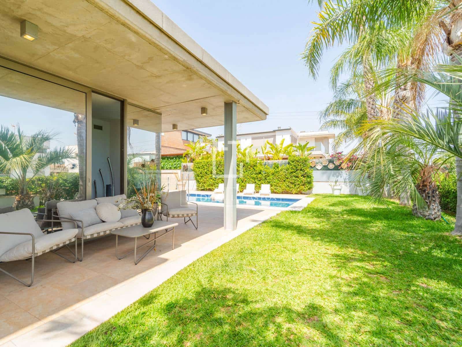 6 quarto Moradia para venda em Betera com piscina garagem - 1 490 000 € (Ref: 9779154)