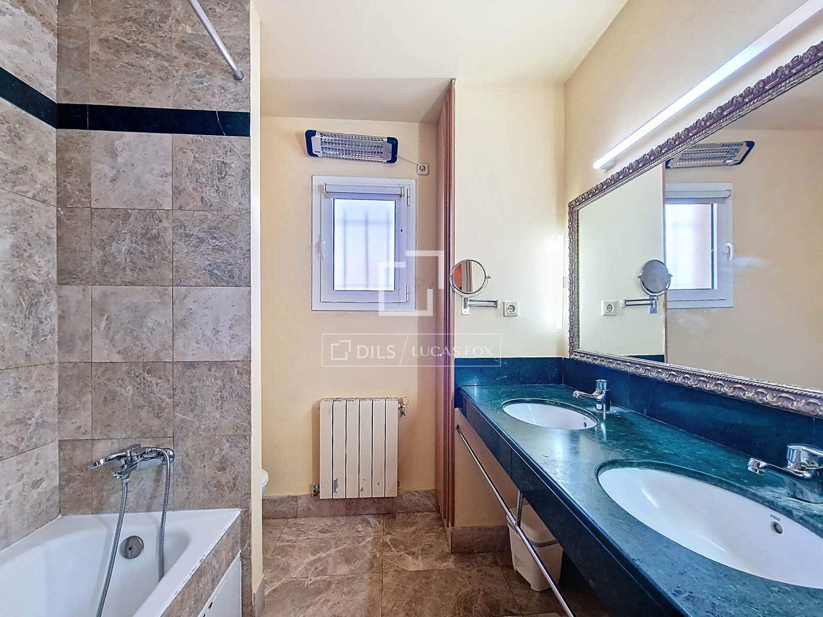 5 soverom Finca/Herregård til salgs i Vilanova i la Geltru med svømmebasseng garasje - € 2 600 000 (Ref: 9779946)