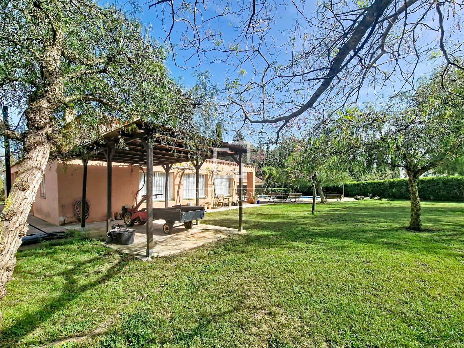 5 soverom Finca/Herregård til salgs i Vilanova i la Geltru med svømmebasseng garasje - € 2 600 000 (Ref: 9779946)