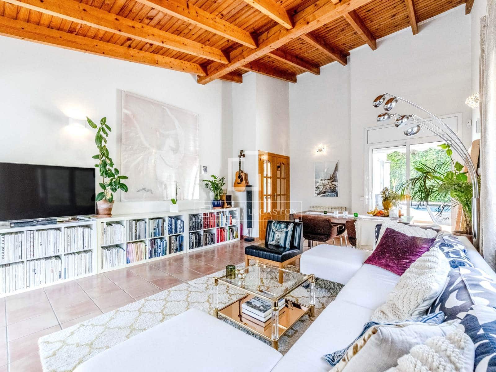 4 soveværelse Villa til salg i Olivella - € 570.000 (Ref: 9780819)