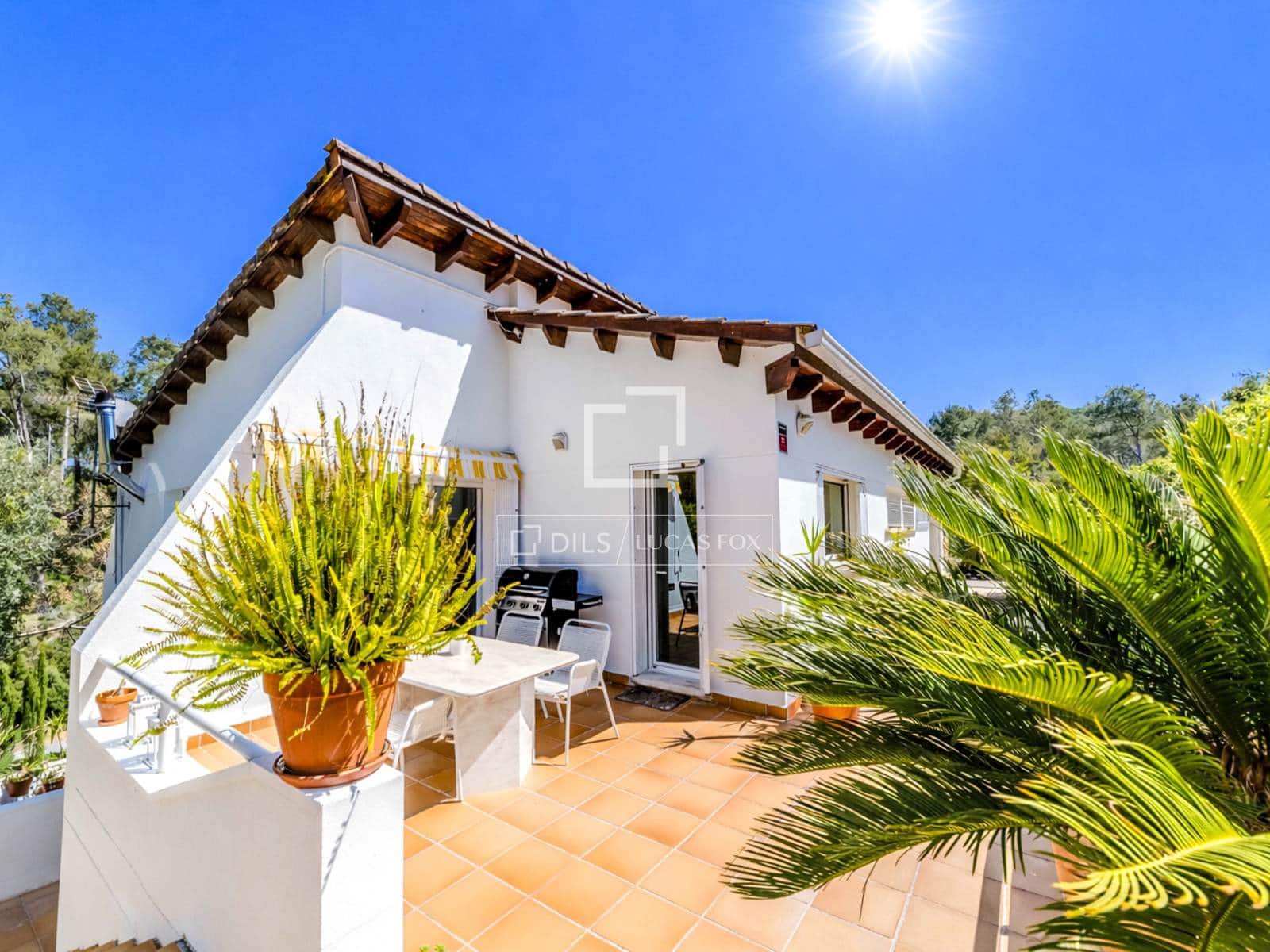 4 soveværelse Villa til salg i Olivella - € 570.000 (Ref: 9780819)